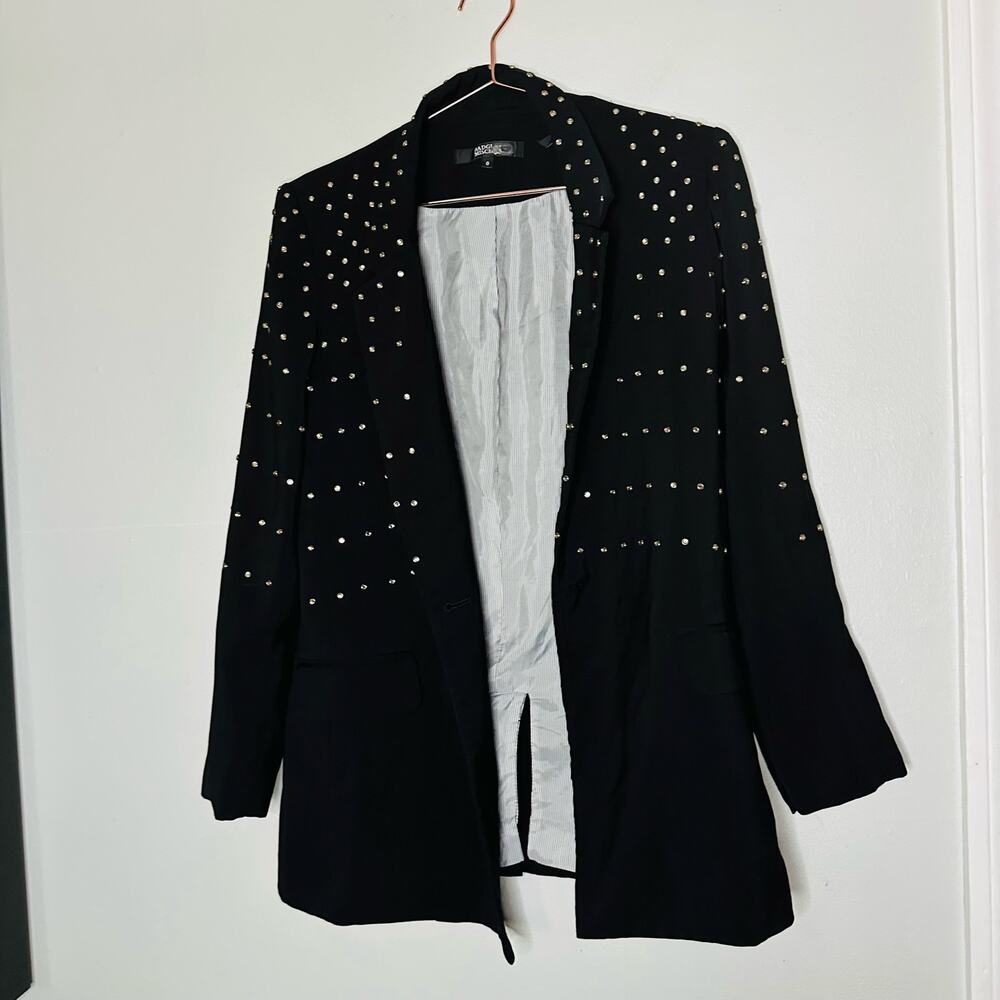 BADGLEY MISCHKA Black Gold Studded Grommets Tailored Edgy Blazer Size 0 - Picture 3 of 12